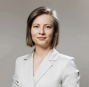 Profile picture for user Alexandra Gladilina