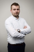 Profile picture for user Arkadiusz Dymek