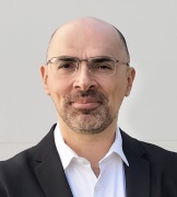 Profile picture for user Raffaele D'Elia