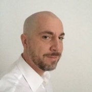 Profile picture for user Vincent Bertin