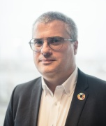 Profile picture for user Josef Hoeckner