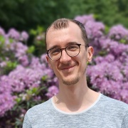 Profile picture for user Robin Maisch