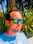 Profile picture for user Arek Jaworski