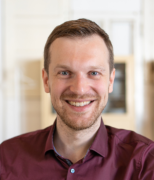 Profile picture for user Pawel Kazakow