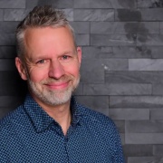 Profile picture for user Konstantin Thumm