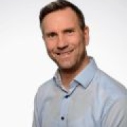 Profile picture for user Marc Bauer